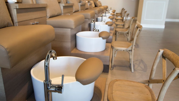 Inside Luxe Nail & Spa Boutique 